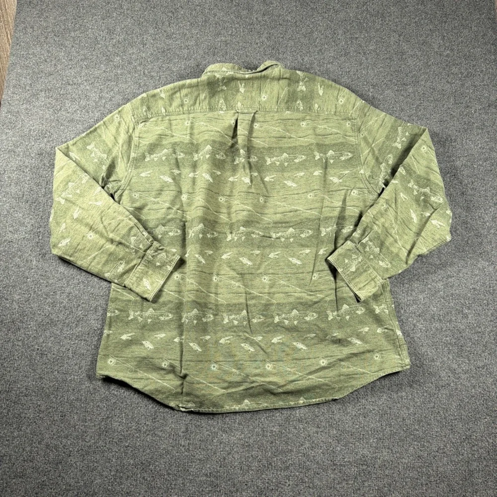 Cabelas Fishing Shirt Green Trout Fly Rod Mens XL Cotton Button Up Made in Peru